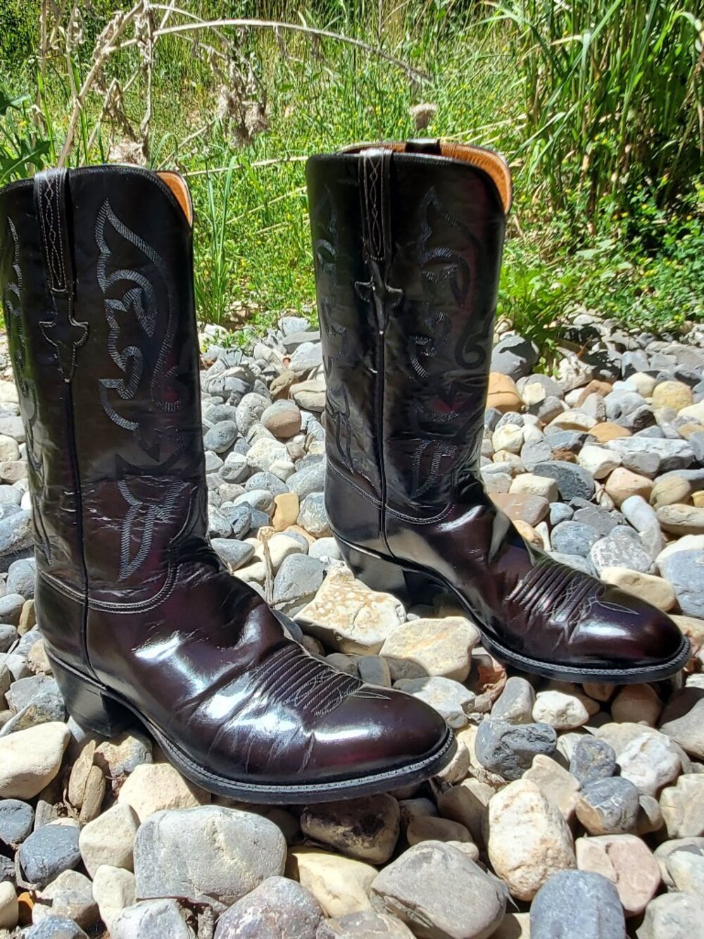 Lucchese Classics Black Cherry Cowboy Boots 10.5D Model 95501